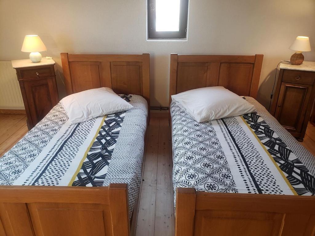 Gite Au Petit Ruisseau-Etage Et Combles-Maison Alsacienne 4 Personnes 4 Nuitees Minimum Langensoultzbach エクステリア 写真